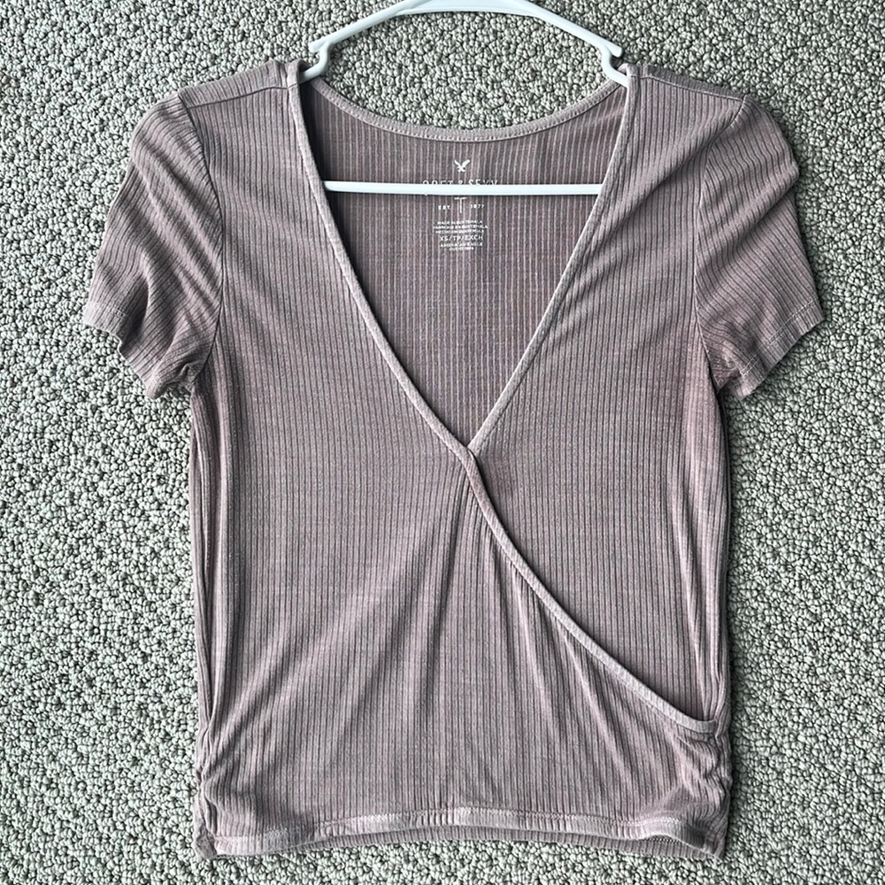 American eagle t-shirt